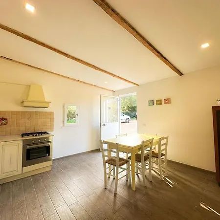 Relax House 5 Min Dal Mare Parcheggio+wifi Apartamento Olbia