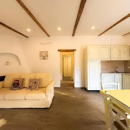 Apartamento Relax House 5 Min Dal Mare Parcheggio+wifi Olbia