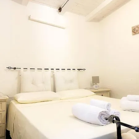 Relax House 5 Min Dal Mare Parcheggio+wifi Apartamento *