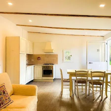 Relax House 5 Min Dal Mare Parcheggio+wifi Apartamento