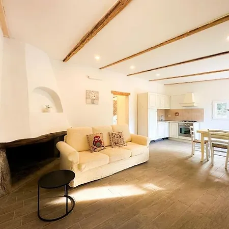 Relax House 5 Min Dal Mare Parcheggio+wifi Apartamento Olbia